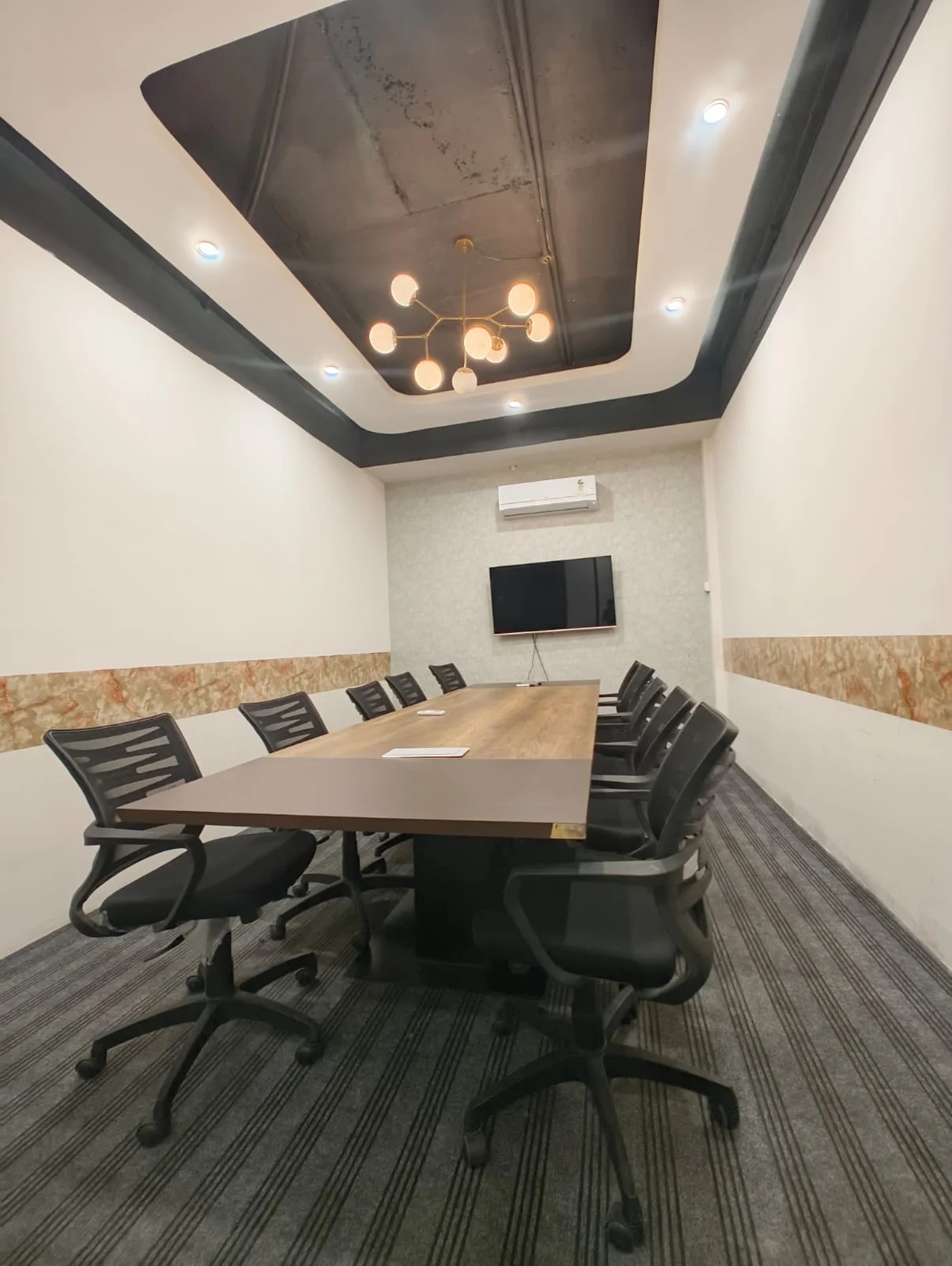 Meeting Room (12 seater)
