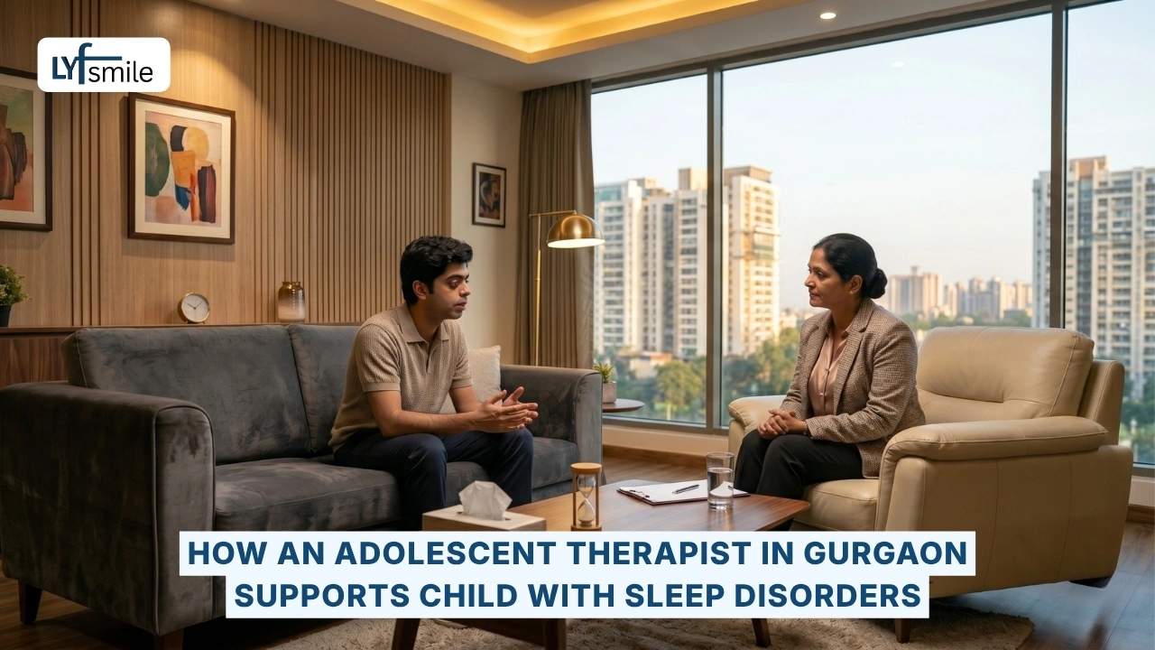 Adolescent therapist helping teens with sleep disorders